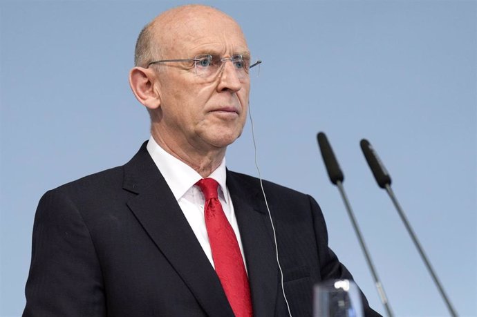 Reino Unido acusa a Rusia de operar submarinos en misión encubierta cerca de infraestructuras críticas