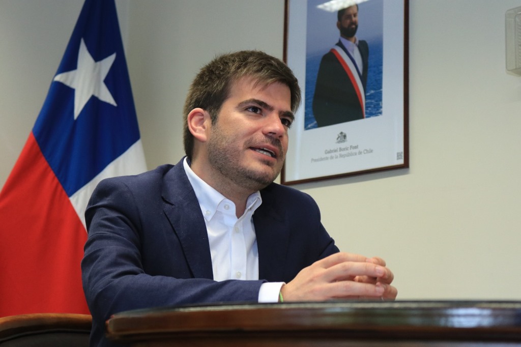 Diputado Montalva oficiará ante Contraloría por instructivo de Gobierno que suspende trámites en Minvu