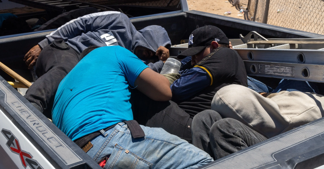 Comisión de Gobierno del Senado despacha con informe negativo proyecto que tipifica ingreso clandestino como delito