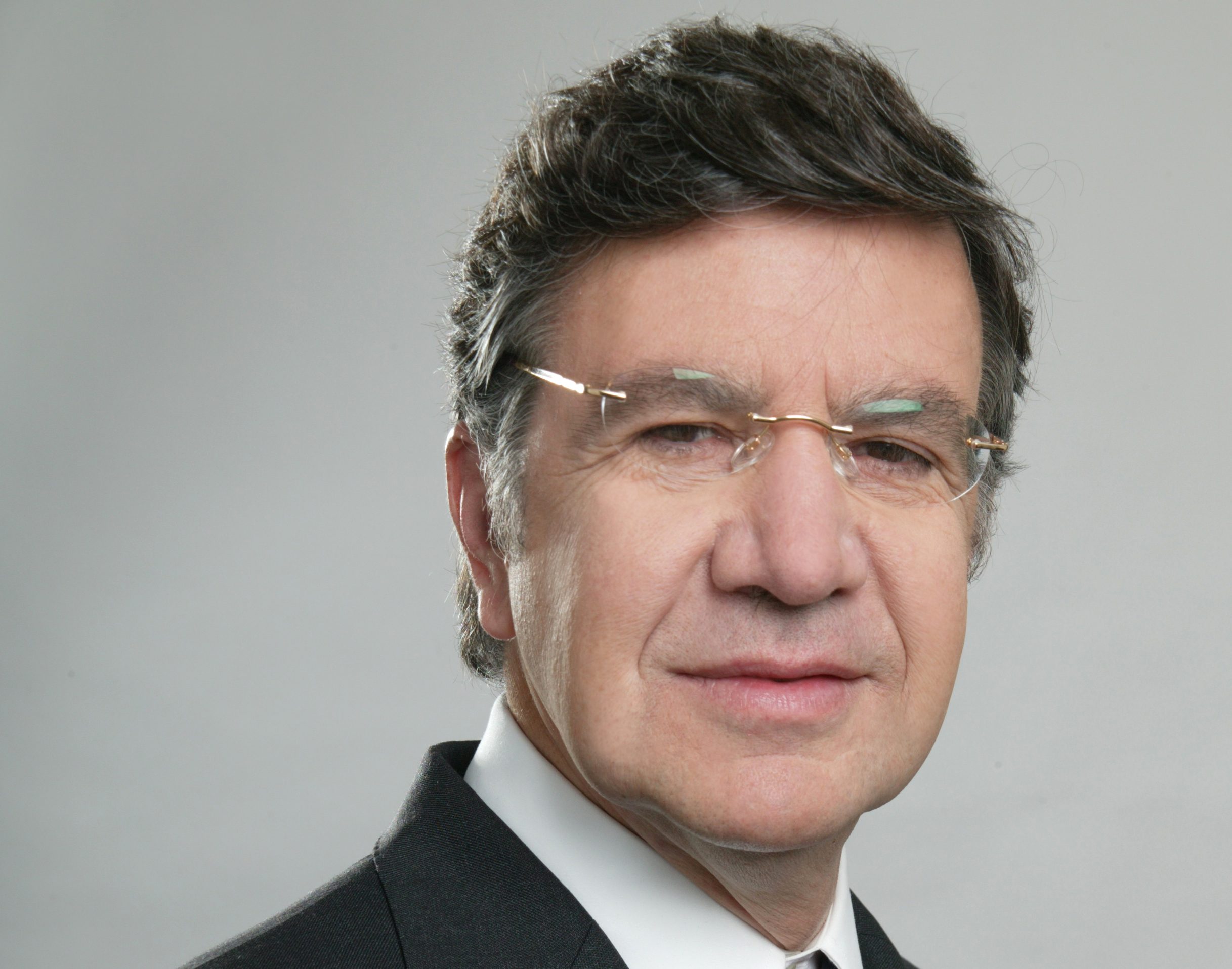 Joaquín Lavín no se define como candidato a la presidencia | El Periodista Online