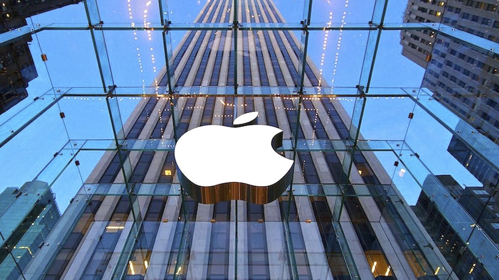 Trump amenaza a Apple con aranceles del 25 %