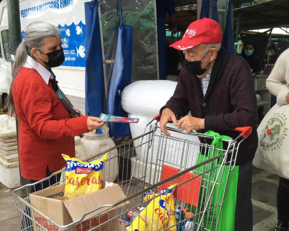 Tasa de ocupación informal a nivel nacional llegó a 28,1% en el trimestre enero-marzo de 2024