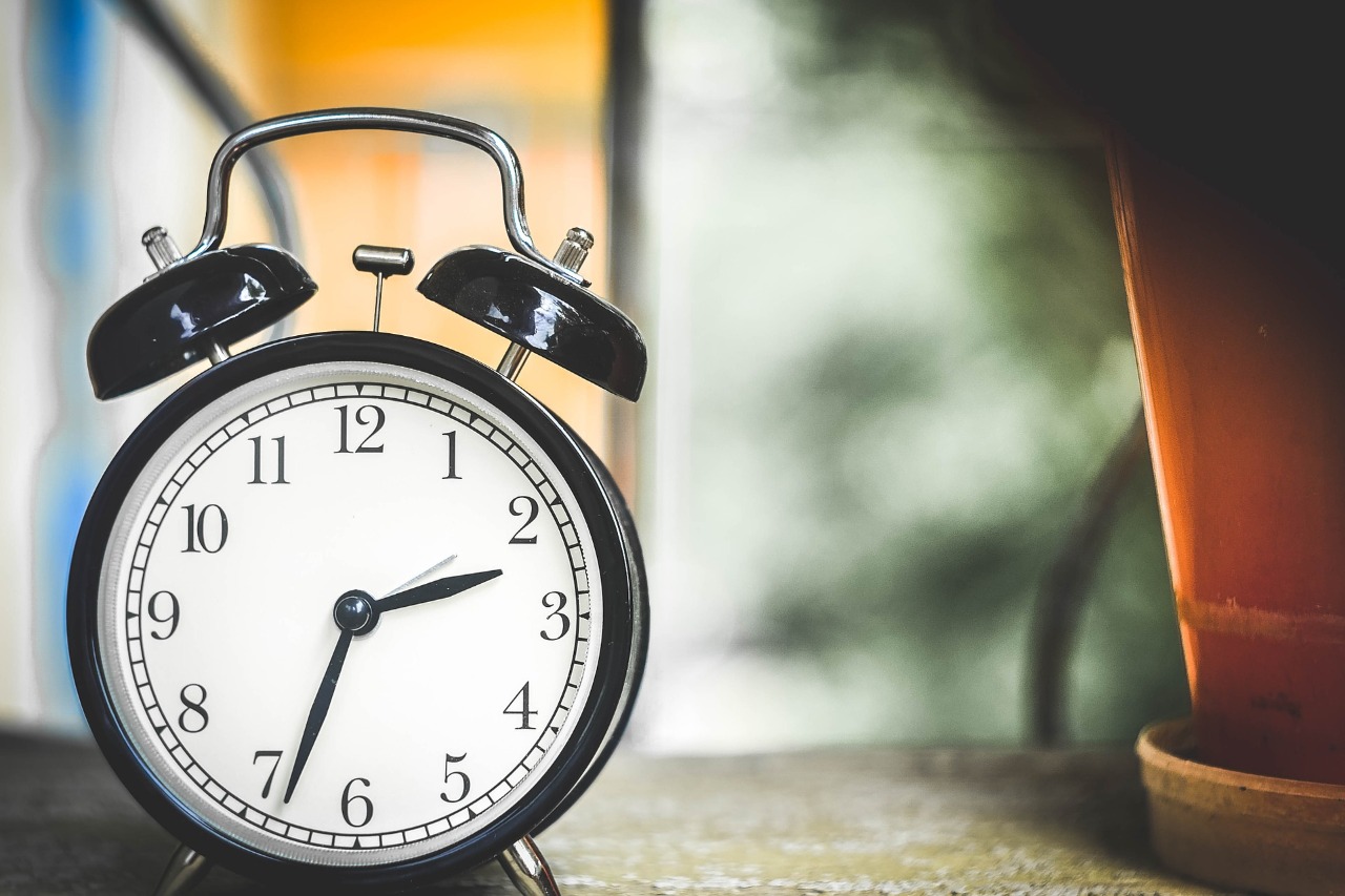 Cambio de hora 2024 Se adelantan los relojes para comenzar el horario