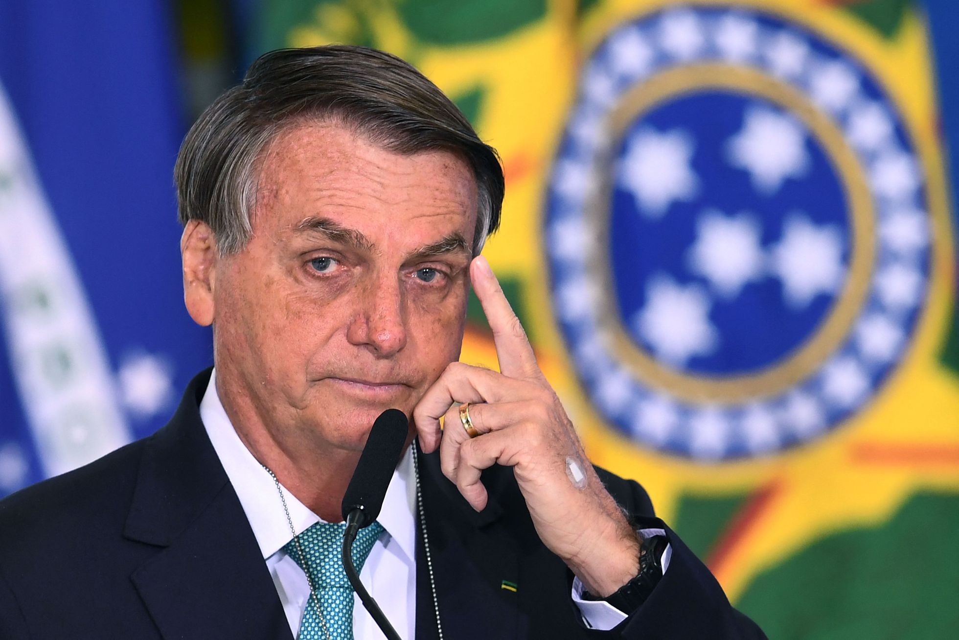 Nueva causa judicial complica a Jair Bolsonaro y a su hijo Eduardo por presunta conspiración internacional