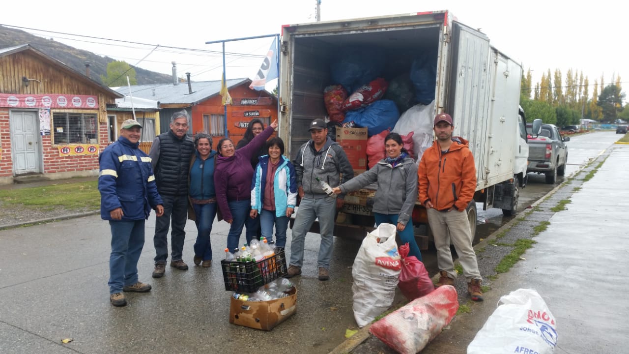 Reciclaje en Puerto Guadal