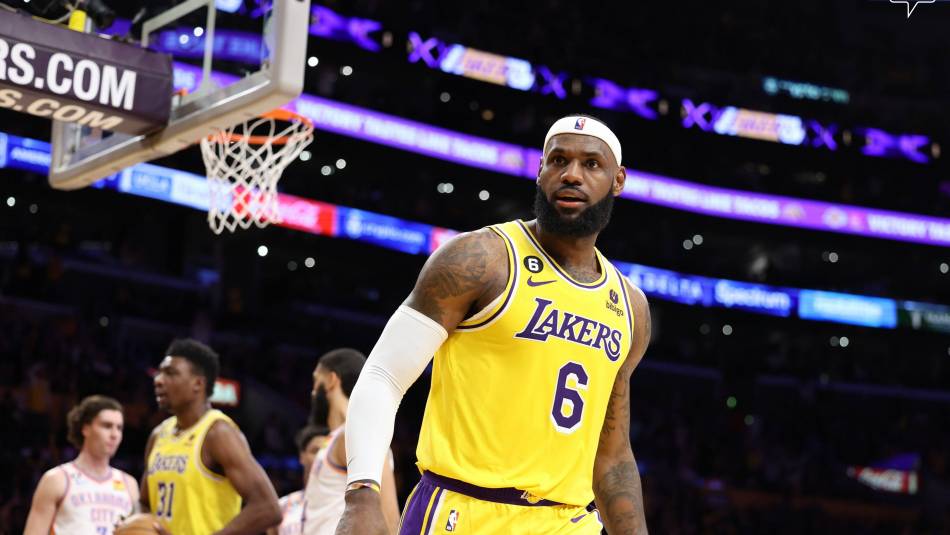 LeBron James se convierte en el máximo anotador histórico de la NBA con 38.390 puntos