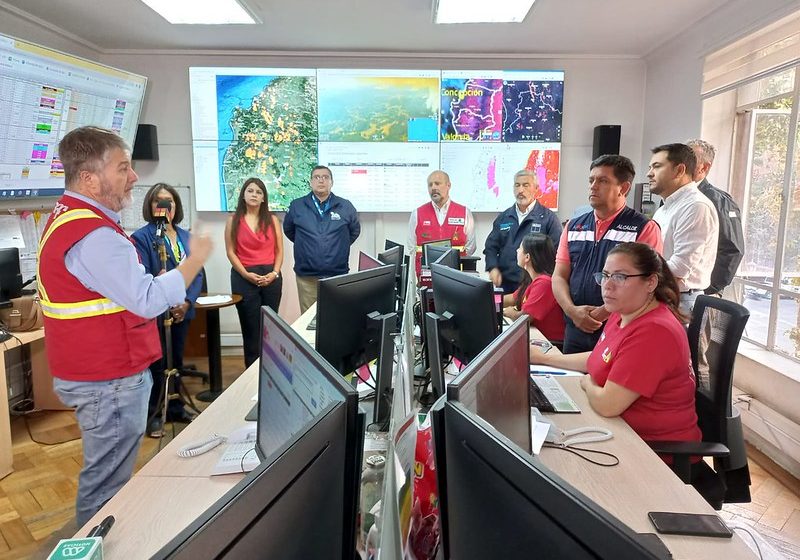 Ministerio de Agricultura, CONAF y municipios llaman a extremar medidas de prevención