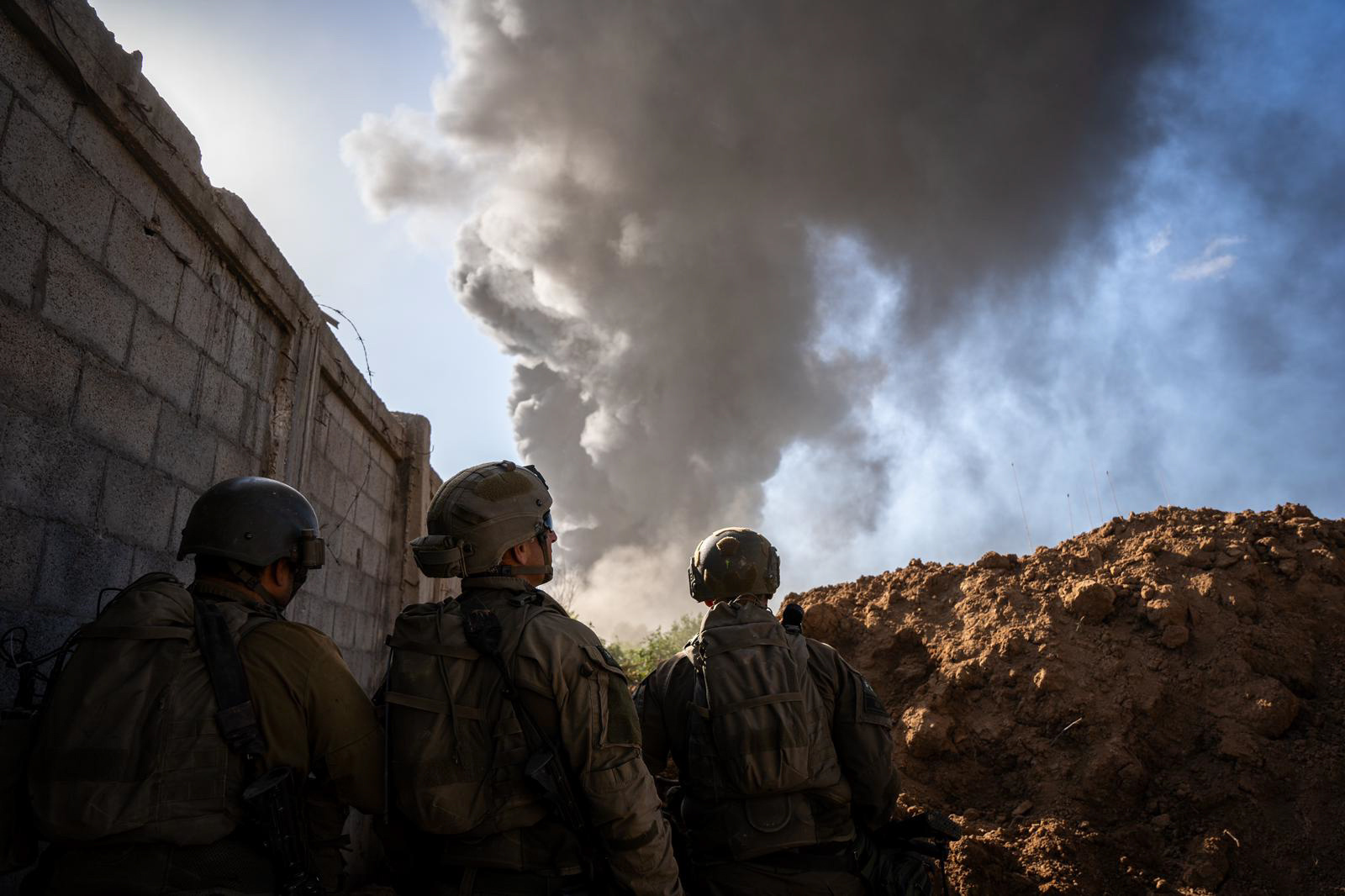 Fuerzas Armadas israelíes informan de 130 «terroristas» muertos en operaciones en Rafá