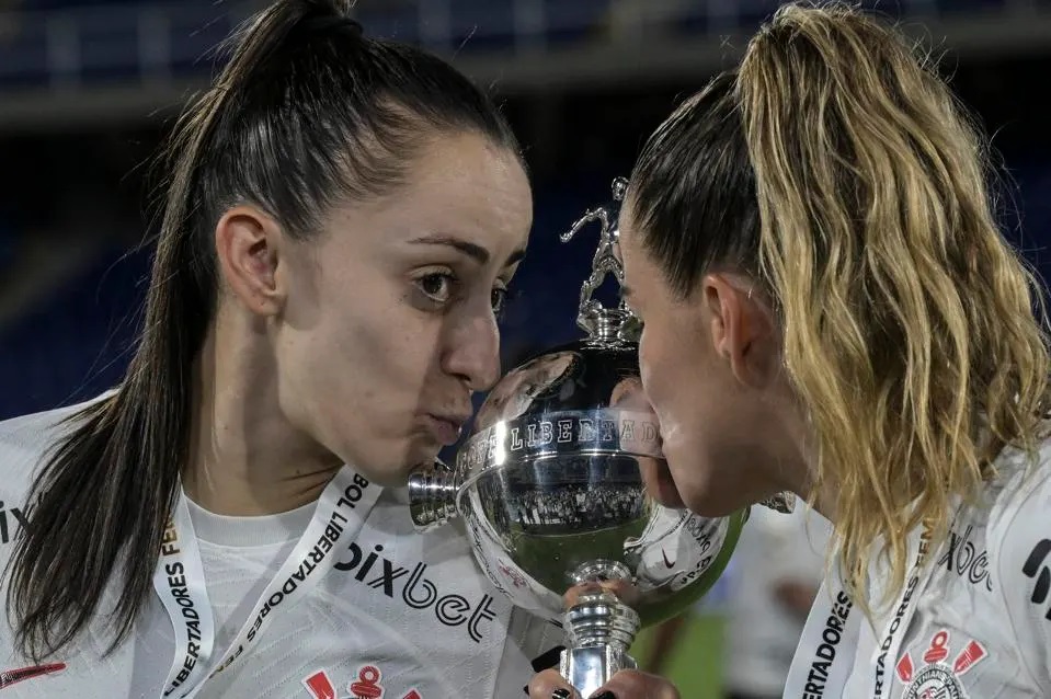 Primer Mundial femenino de clubes de fútbol se jugará en 2026