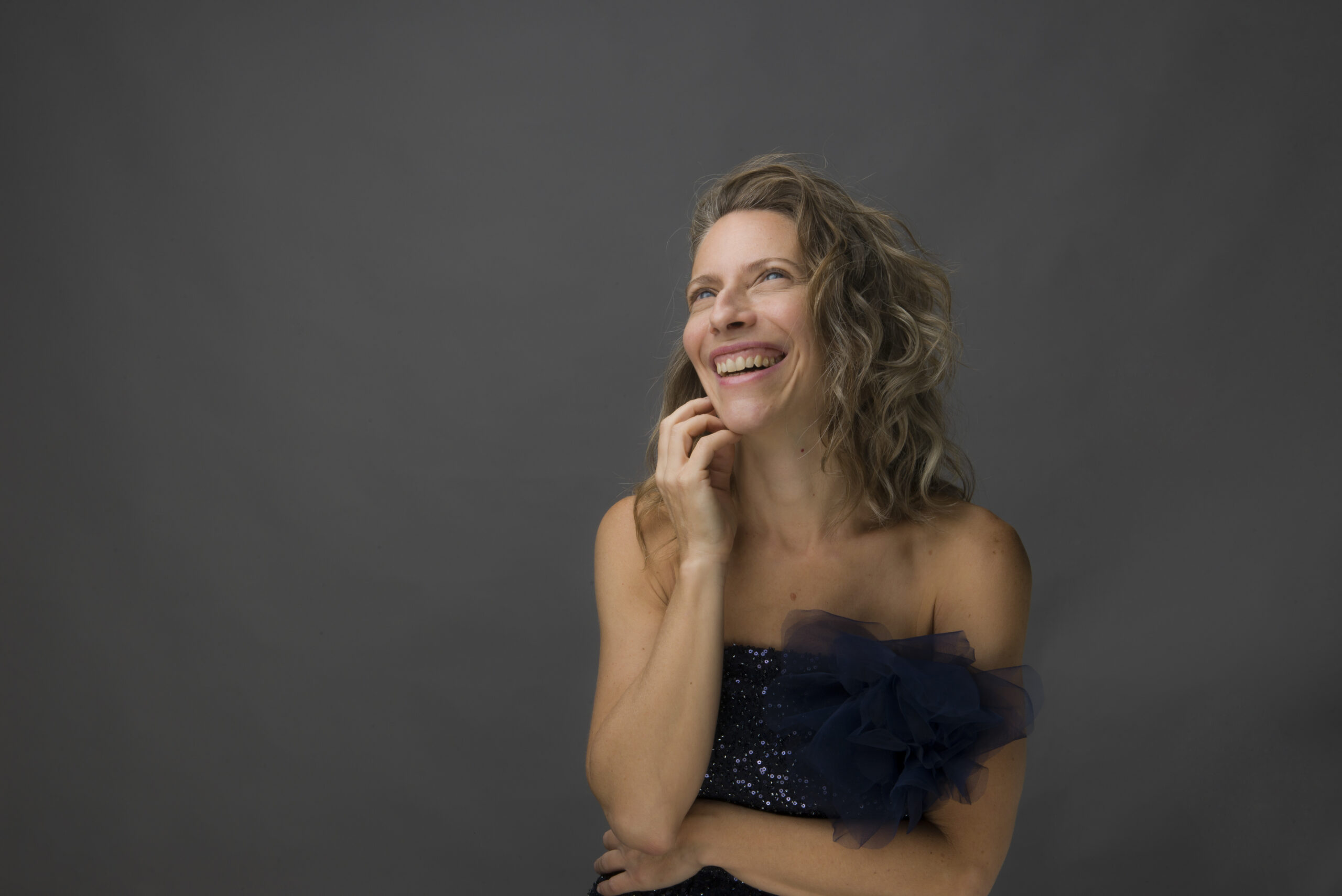 Elena Roger vuelve a Chile con dos conciertos imperdibles en Teatro Nescafé 