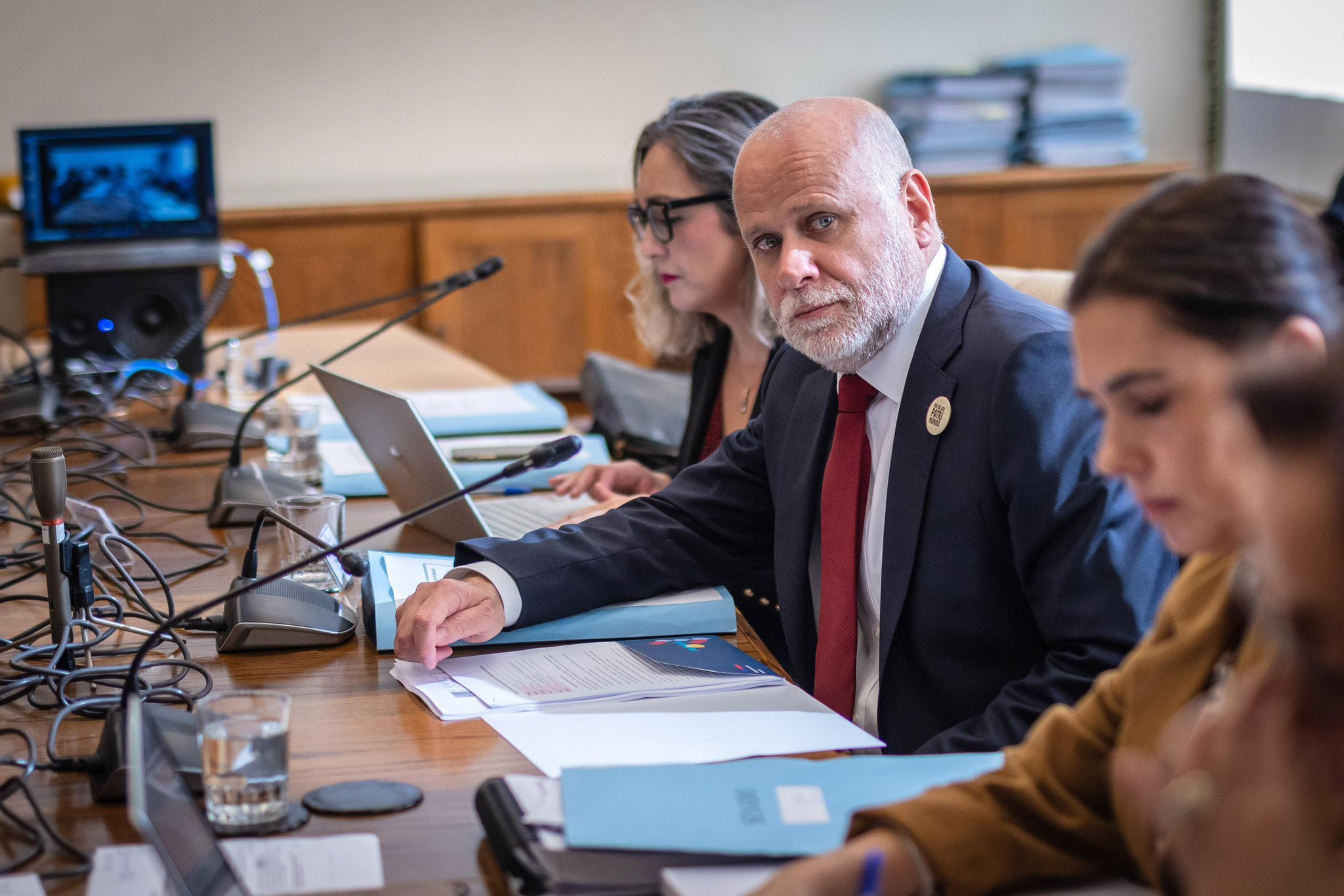 Elizalde descarta financiamiento del Gobierno a exequipo de pareja de Boric