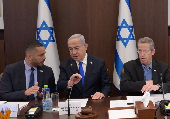 Justicia israelí aplaza comparecencia de Netanyahu por corrupción