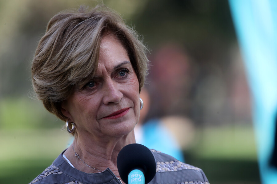 Matthei tras victoria de Jara: “Competir con una candidata del PC va a hacer las cosas más fáciles”