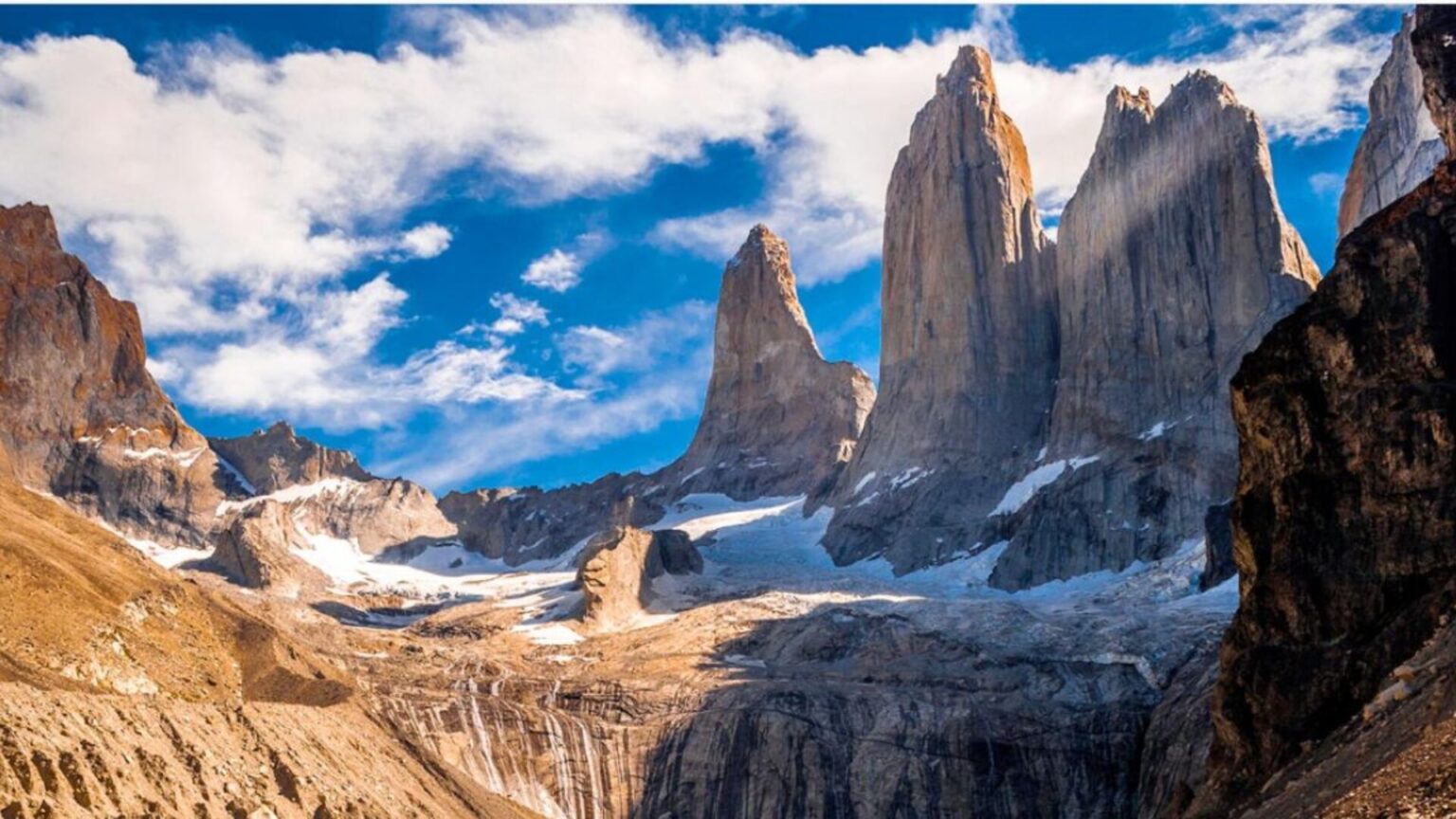 Por frente de mal tiempo: CONAF posterga reapertura del circuito Macizo Paine