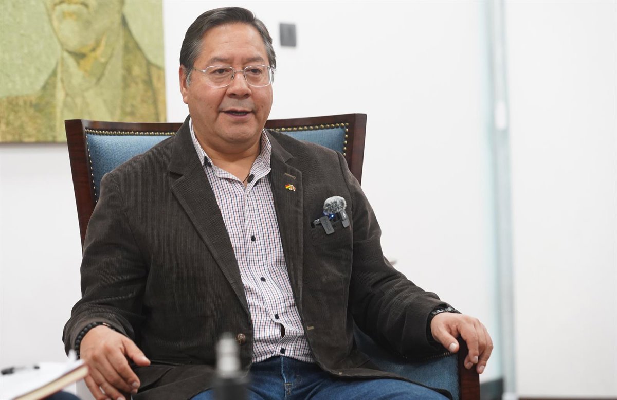 Fiscalía de Bolivia solicita prisión preventiva para Luis Arce por riesgo de fuga