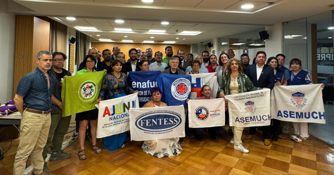 Gobierno y Mesa del Sector Público alcanzan acuerdo por reajuste: aumento general alcanza 3,4%