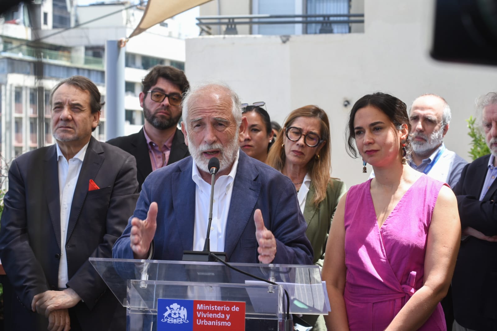 Minvu descarta que recursos para expropiar megatoma afecten otros proyectos de asentamientos precarios