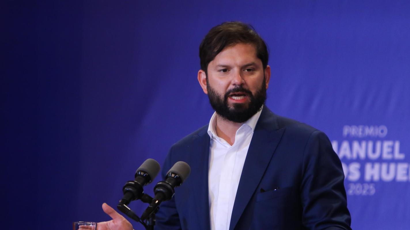 Boric condena operativo militar sobre Venezuela: “Sienta un precedente extremadamente peligroso”