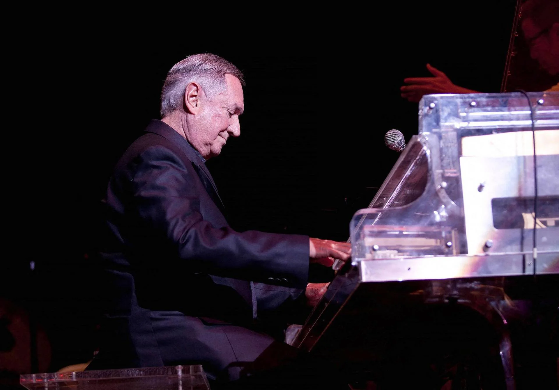 Muere Neil Sedaka, ícono del pop estadounidense, a los 86 años