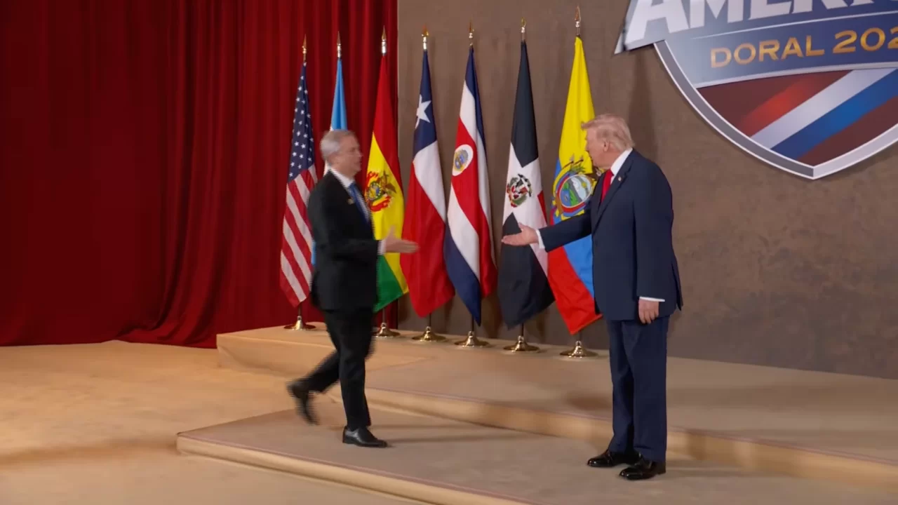 Trump elogia a Kast en cumbre “Shield of the Americas”: “Le di mi apoyo y ganó por 30 puntos”