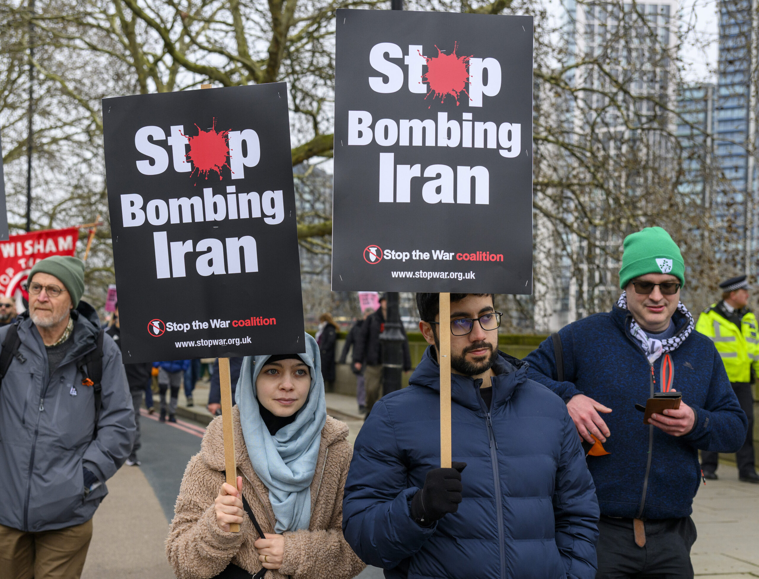 Reino Unido prohíbe marcha pro palestina en Londres