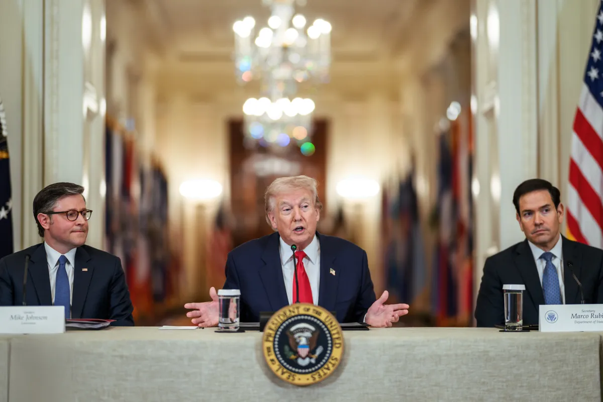 Trump no descarta desplegar tropas estadounidenses en Irán