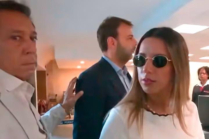 Justicia brasileña reduce cargos contra influencer argentina acusada de racismo