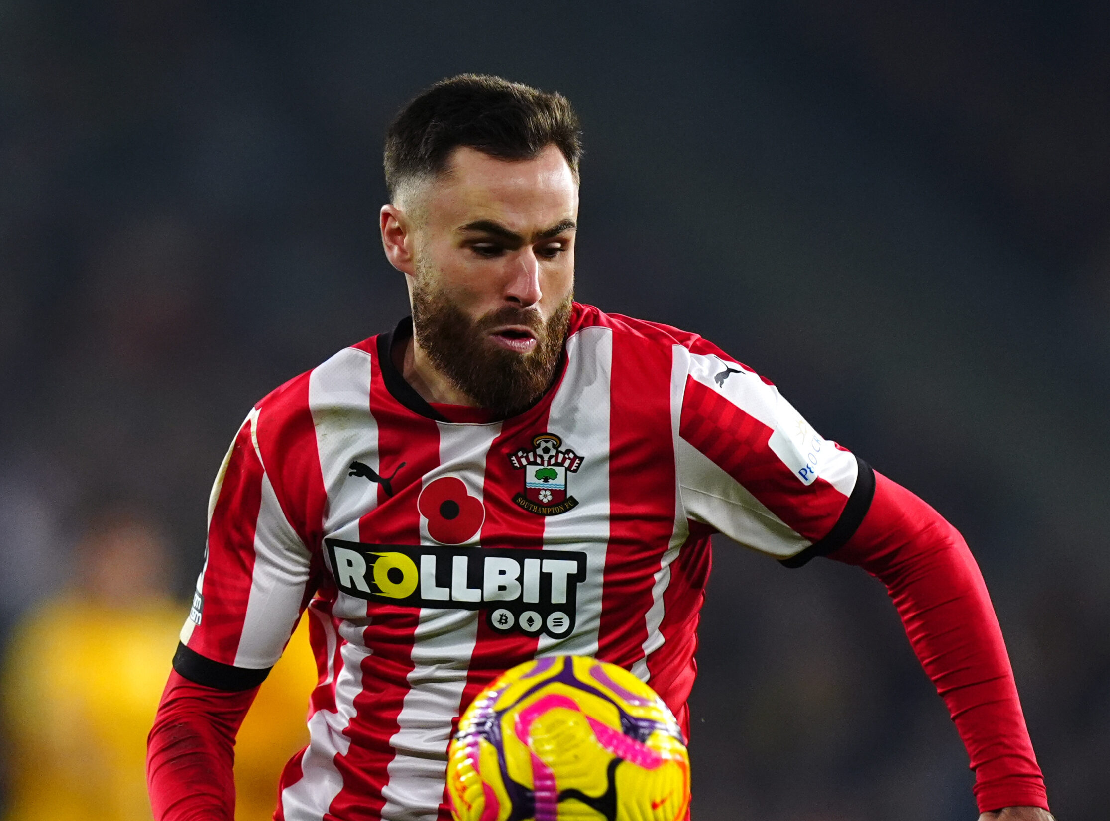 Chilenos en la EFL Championship 2025-26: tres guerreros de la Roja conquistan Inglaterra