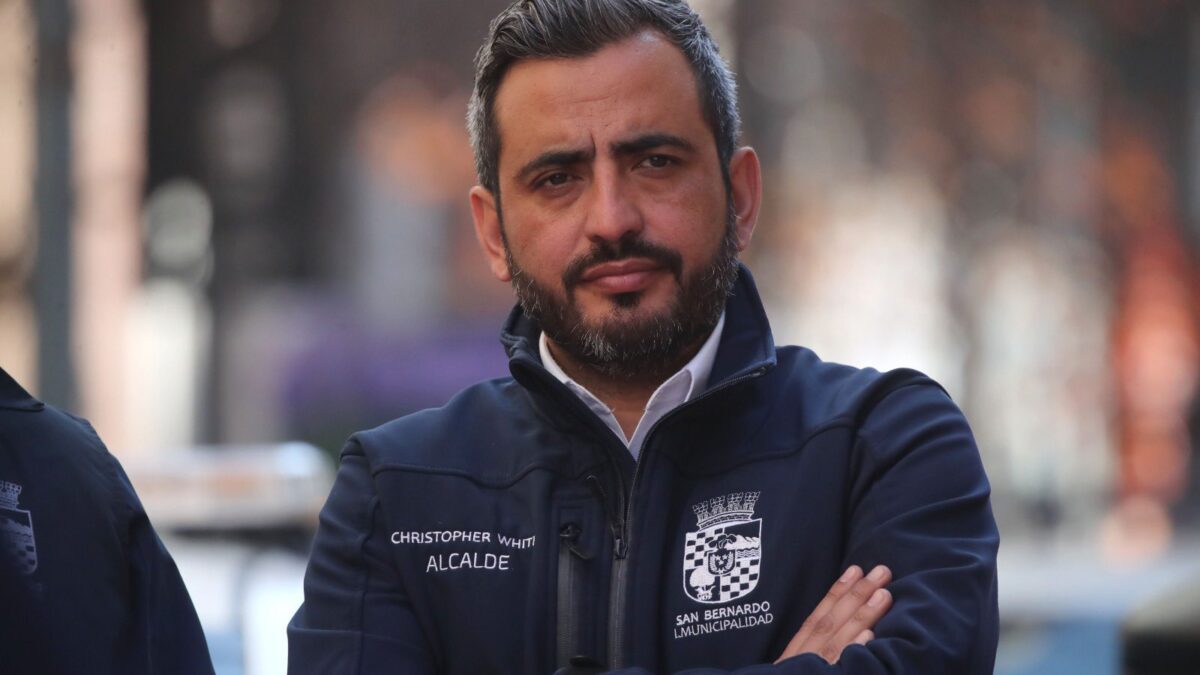 Imputado por agresión contra alcalde de San Bernardo queda con arresto domiciliario total