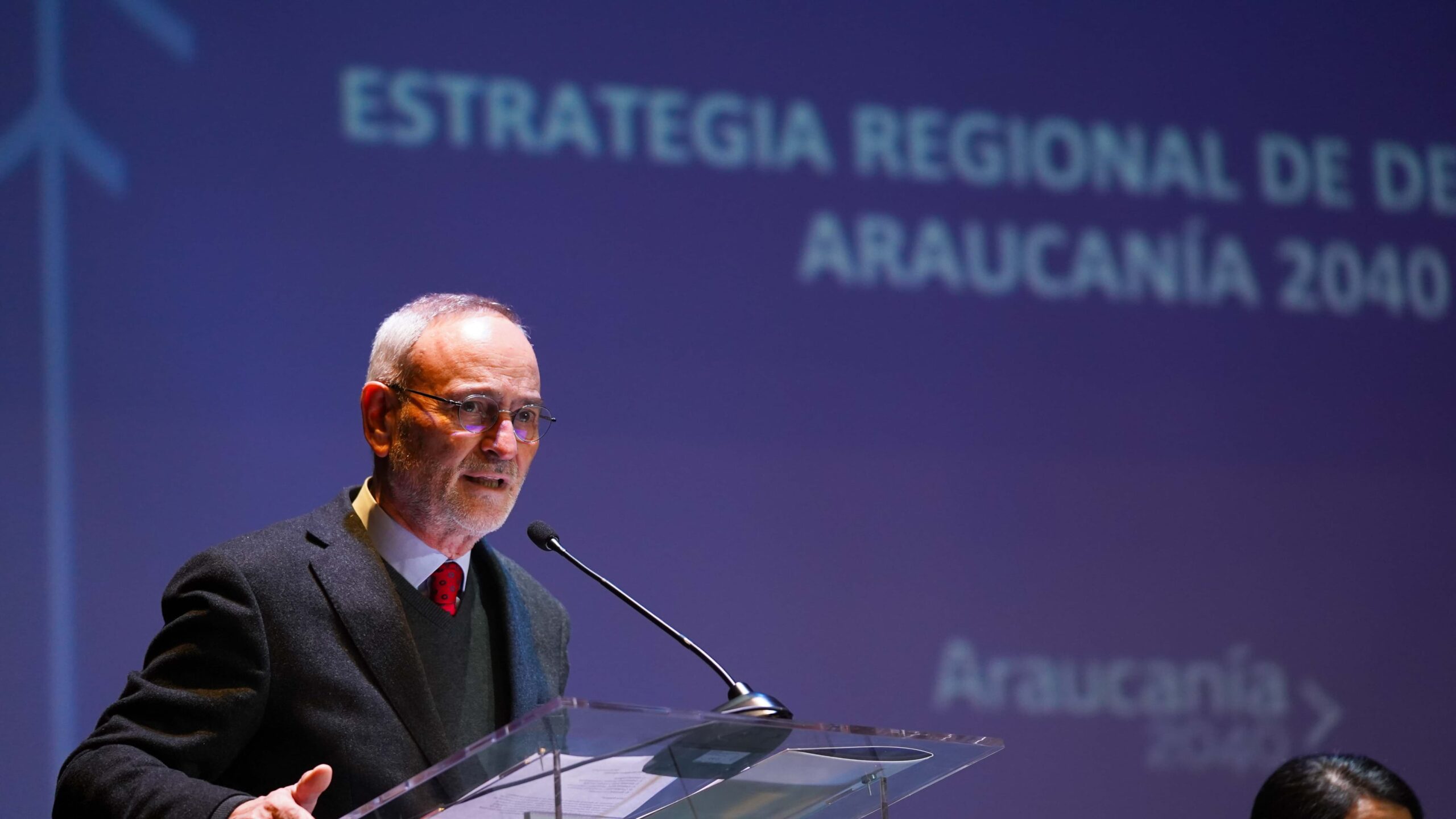 Formalizan a jefe de gabinete del Gobierno Regional de La Araucanía por presunto fraude con subvención municipal